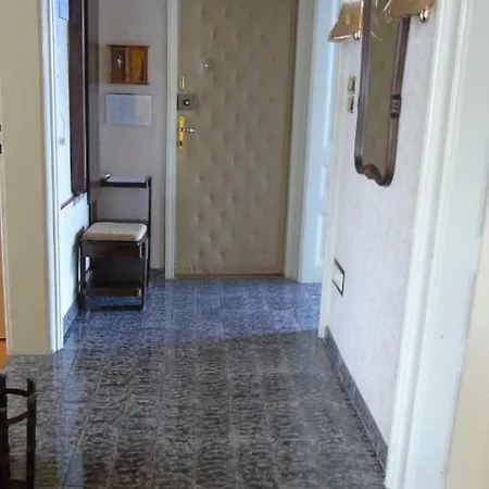 Opatija, City Center Apartman *